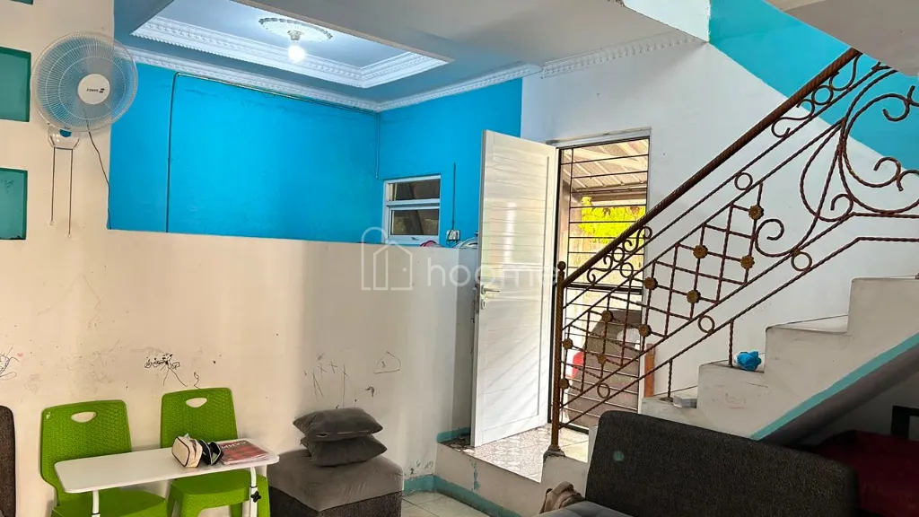 Dijual Rumah 2 Lantai, Tanpa Perantara, SHM — foto 3 dari 3