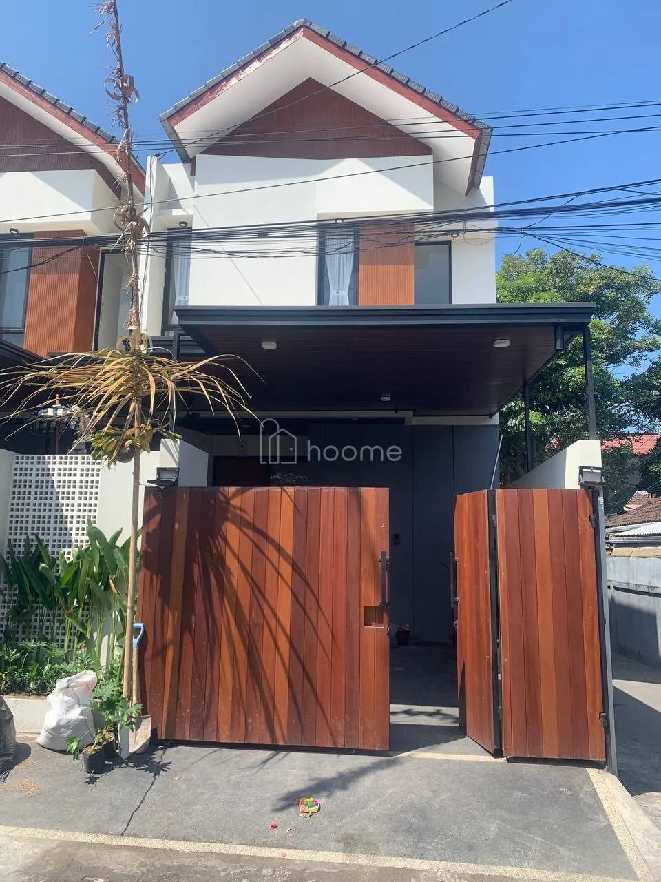 Disewa Rumah Disewakan Rumah Modern 2 LantaiDaerah Denpasar — foto 2 dari 20