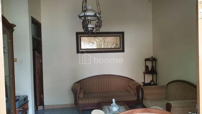 Dijual Rumah Rumah 2 lantai hook hadap barat di Cigadung — foto 3 dari 4