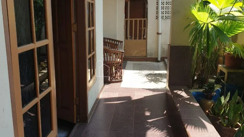 Dijual Rumah Rumah 2 lantai hook hadap barat di Cigadung — foto 4 dari 4