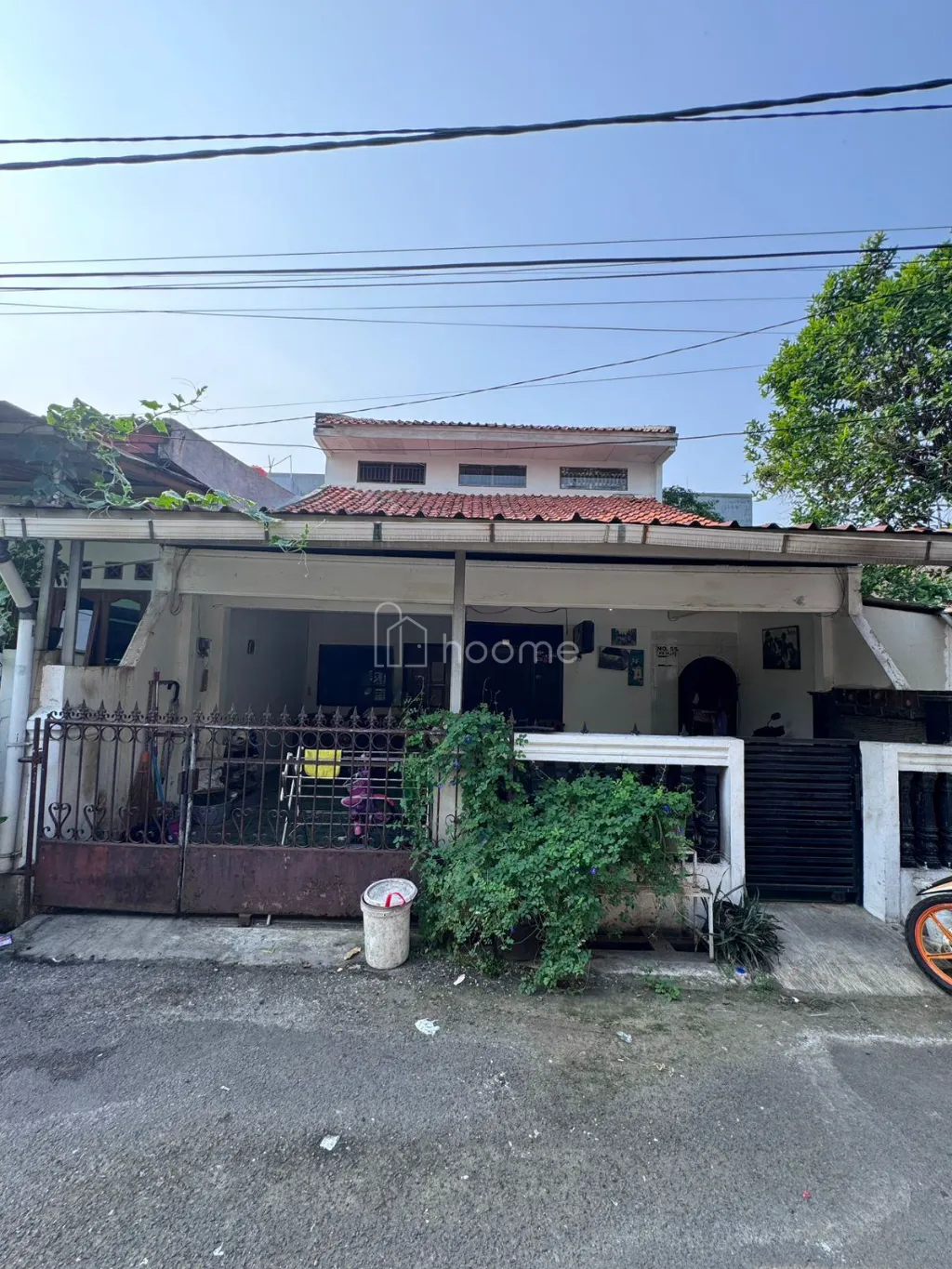 Dijual Rumah DIJUAL RUMAH CEPAT KARENA BU — foto 1 dari 4
