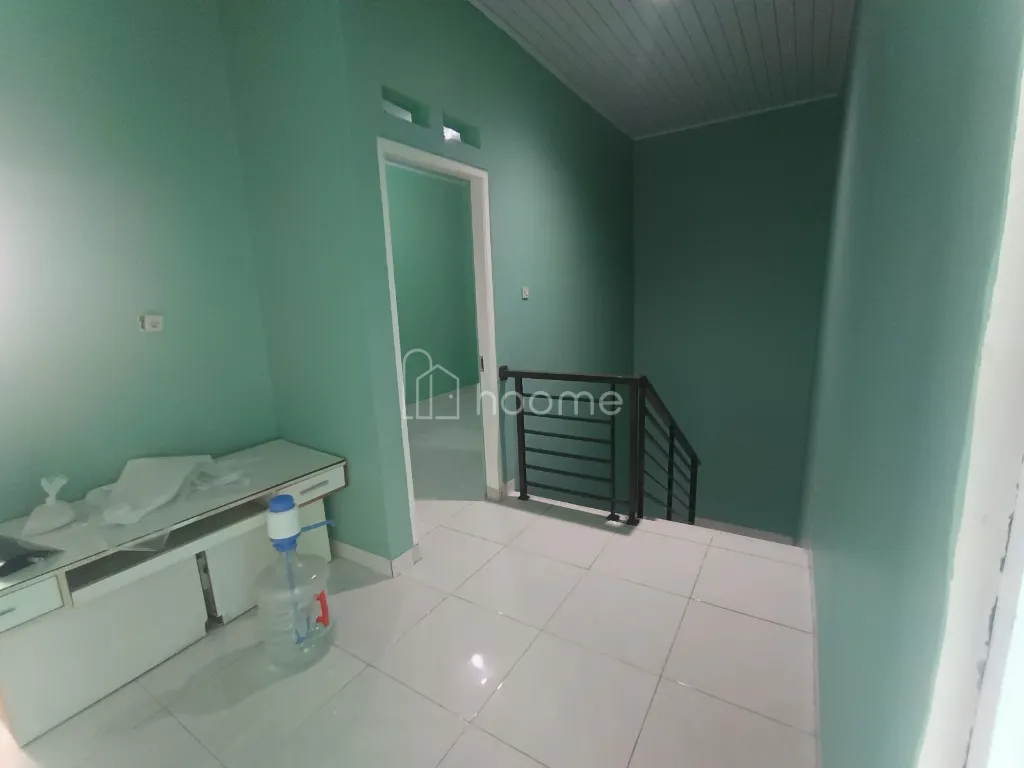 Dijual Rumah  Dijual 1 unit rumah second, baru di renovasi — foto 1 dari 4
