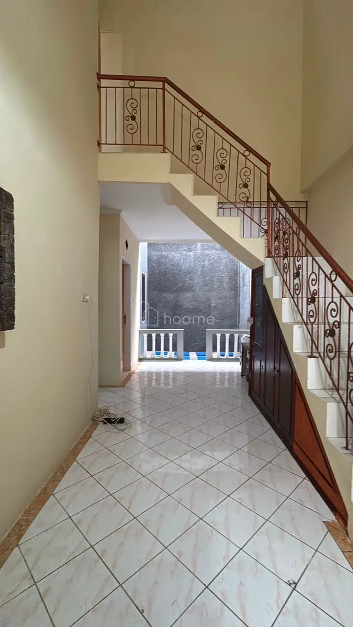 Dijual Rumah Graha Raya Bintaro 2 Lantai Bebas Banjir — foto 4 dari 4