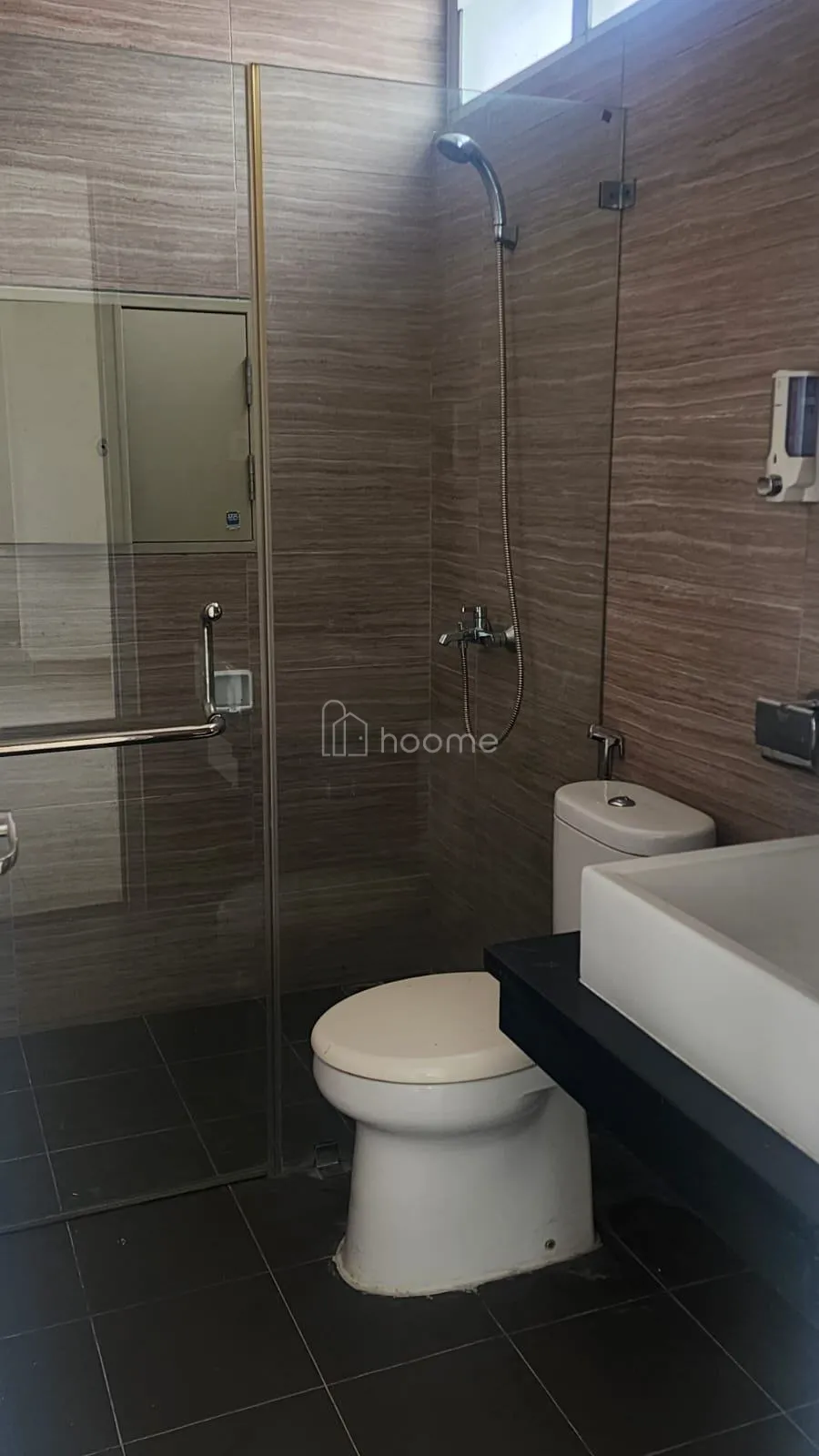Disewa Ruko Hook samping HokBen — foto 1 dari 4