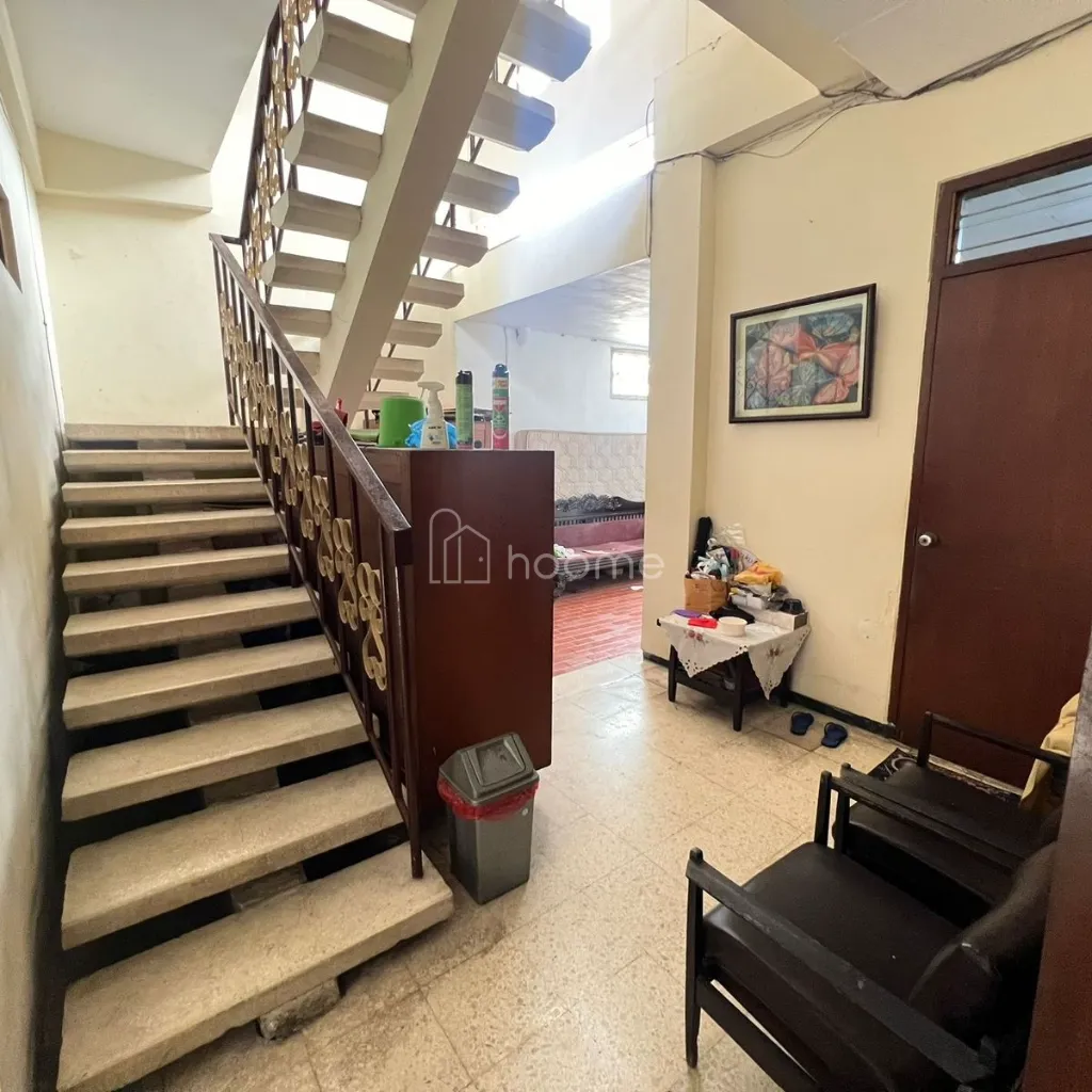 Dijual Rumah Komersial Pusat Kota Surabaya Jl Kartini Dr Sutomo — foto 1 dari 4