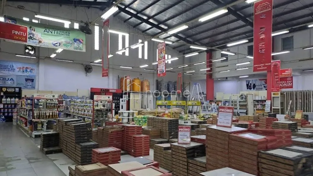 Dijual Gudang Showroom Jl Kartini Pusat Kota Gresik Strategis — foto 3 dari 4