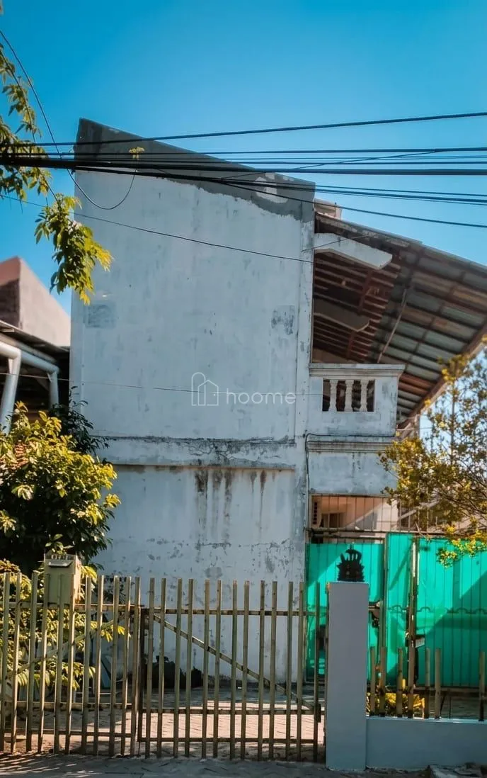 Dijual Rumah Dijual Rumah dan kostan, Asri dan Bebas Banjir — foto 1 dari 4