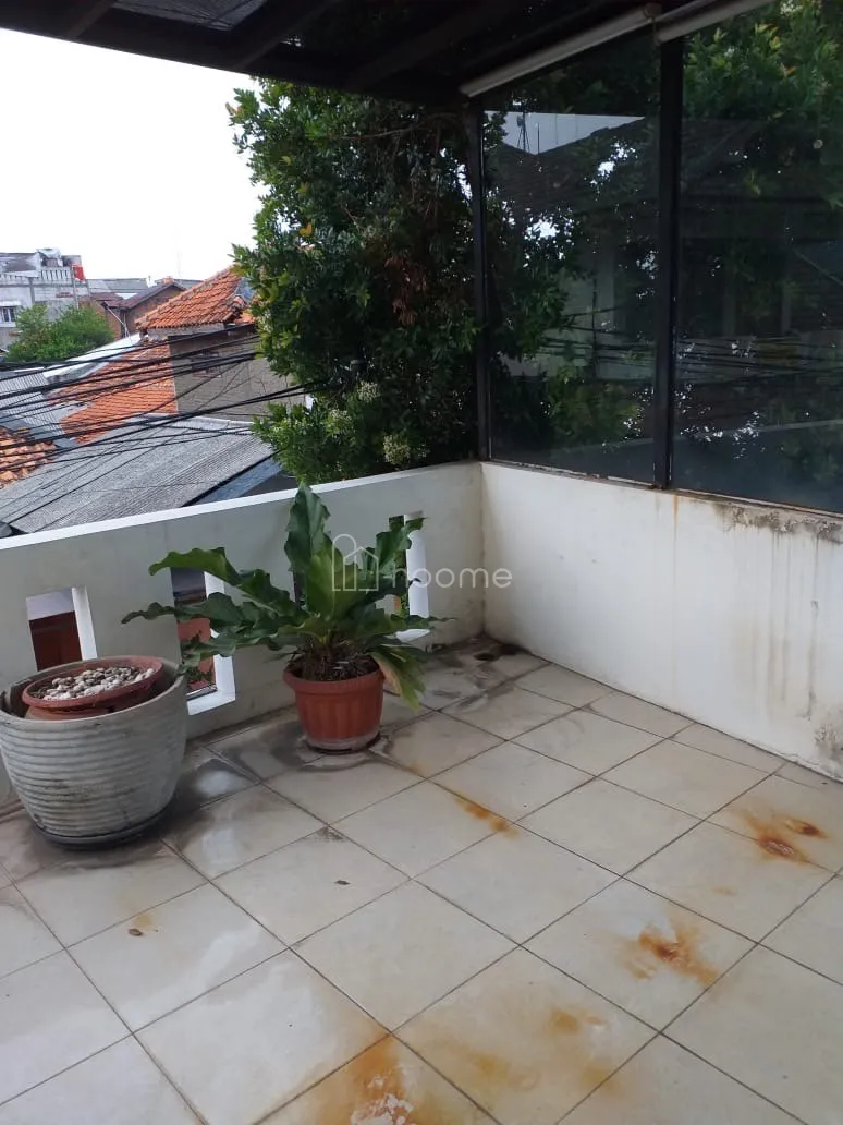 Dijual Rumah Dijual Rumah Minimalis 3 Lantai Pasar Minggu — foto 1 dari 4