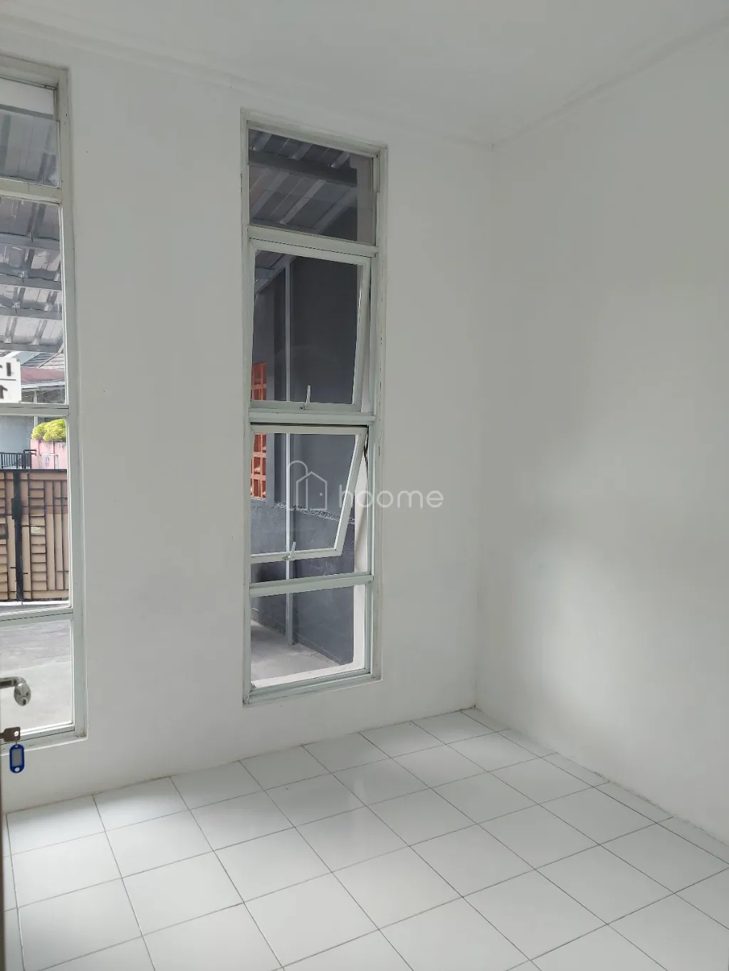 Disewa Rumah 3 KT 1 KM Baru Renovasi di Cendana Residence — foto 1 dari 4