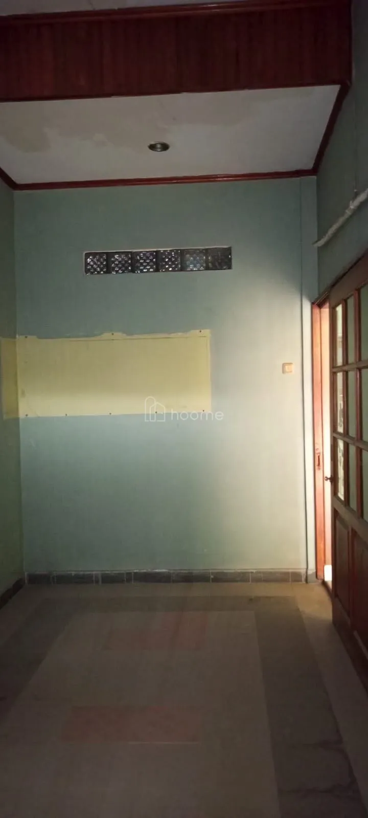Dijual Rumah DIJUAL RUMAH 2 LANTAI SIAP HUNI DI VILLA NUSA INDA — foto 4 dari 4