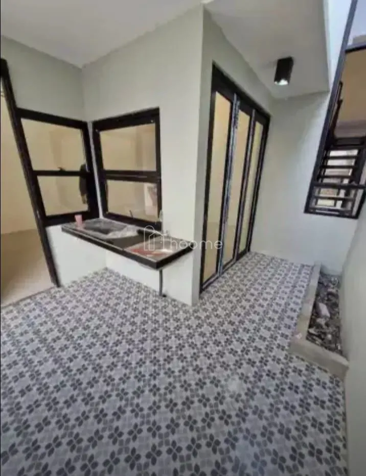Dijual Rumah Dijual cepat lokasi Strategis — foto 4 dari 4