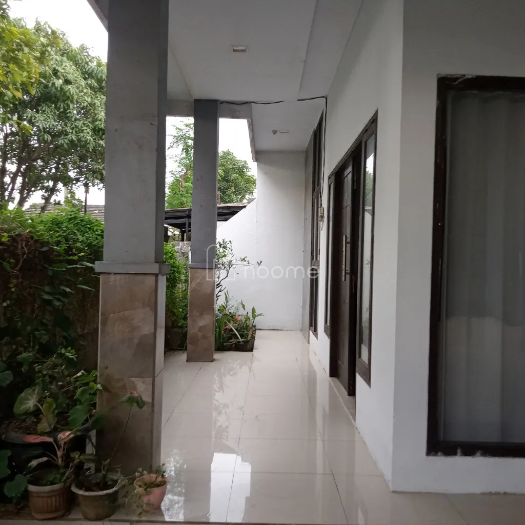 Dijual Rumah  Second Siap Huni Tanah Luas di Timur Cibubur — foto 4 dari 4