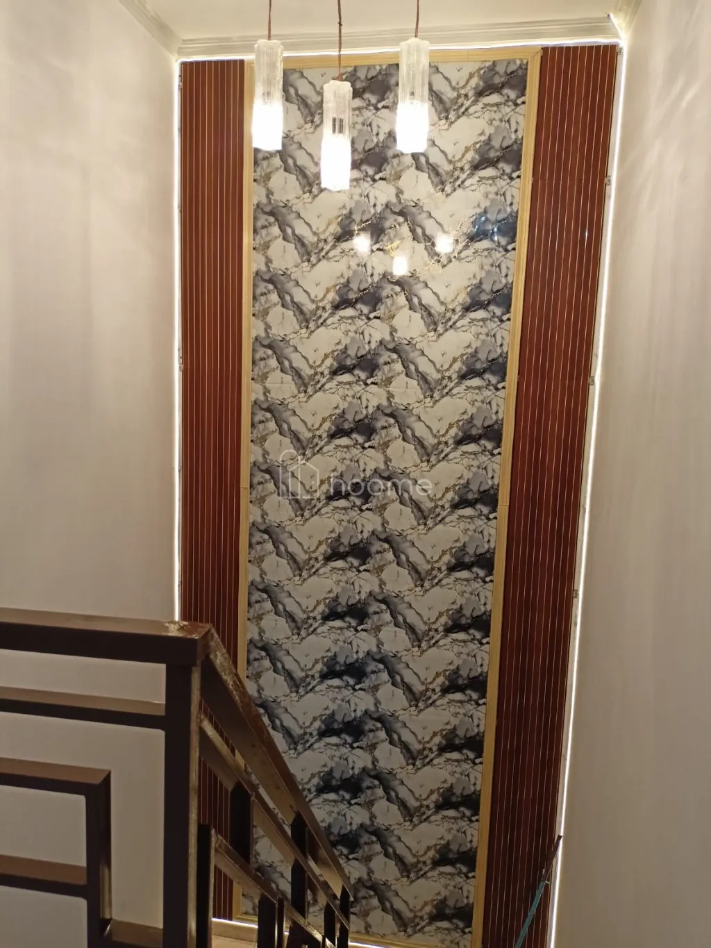 Disewa Rumah di Jl. Tomang Utara 1 No. 61,Jakarta Barat — foto 1 dari 4