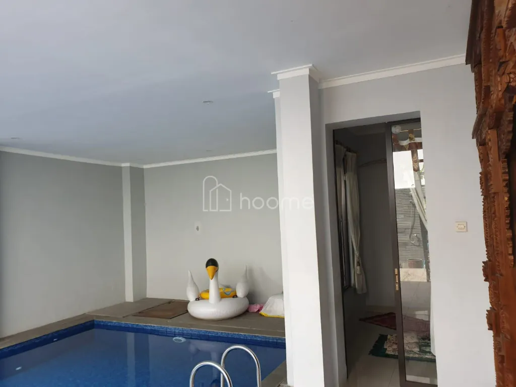 Dijual Rumah di lokasi Strategis dekat pintu TOL Karawaci — foto 1 dari 4