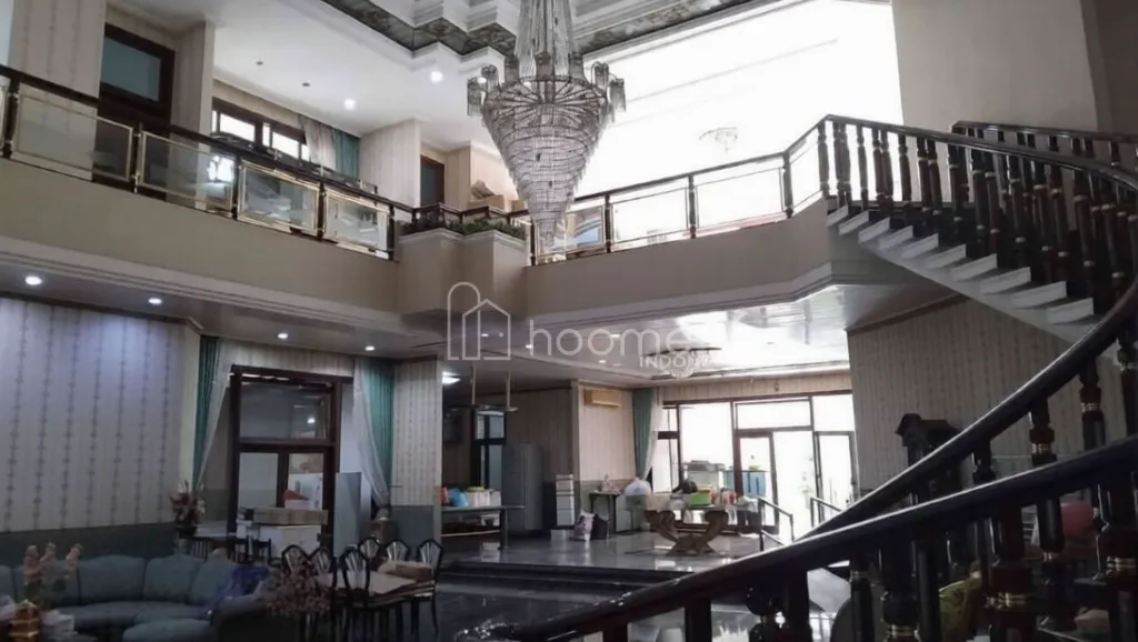 Dijual Rumah Area Komersial Raya Dharmahusada MERR Seberang GM — foto 3 dari 4