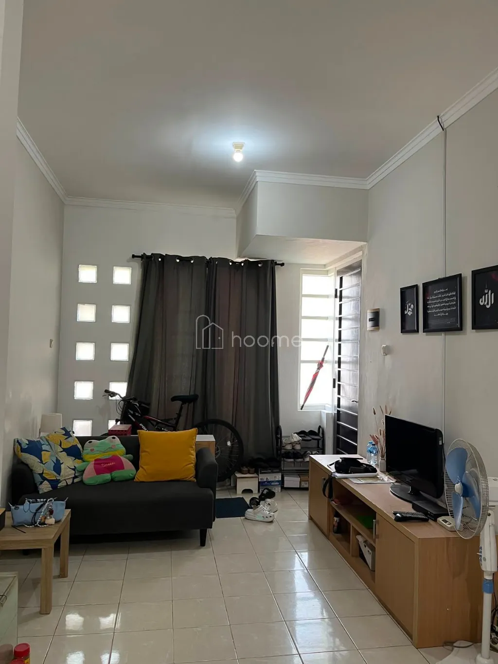 Disewa Rumah Semi Furnished di Cibubur Country - LT 90/LB 62 m2 — foto 3 dari 4