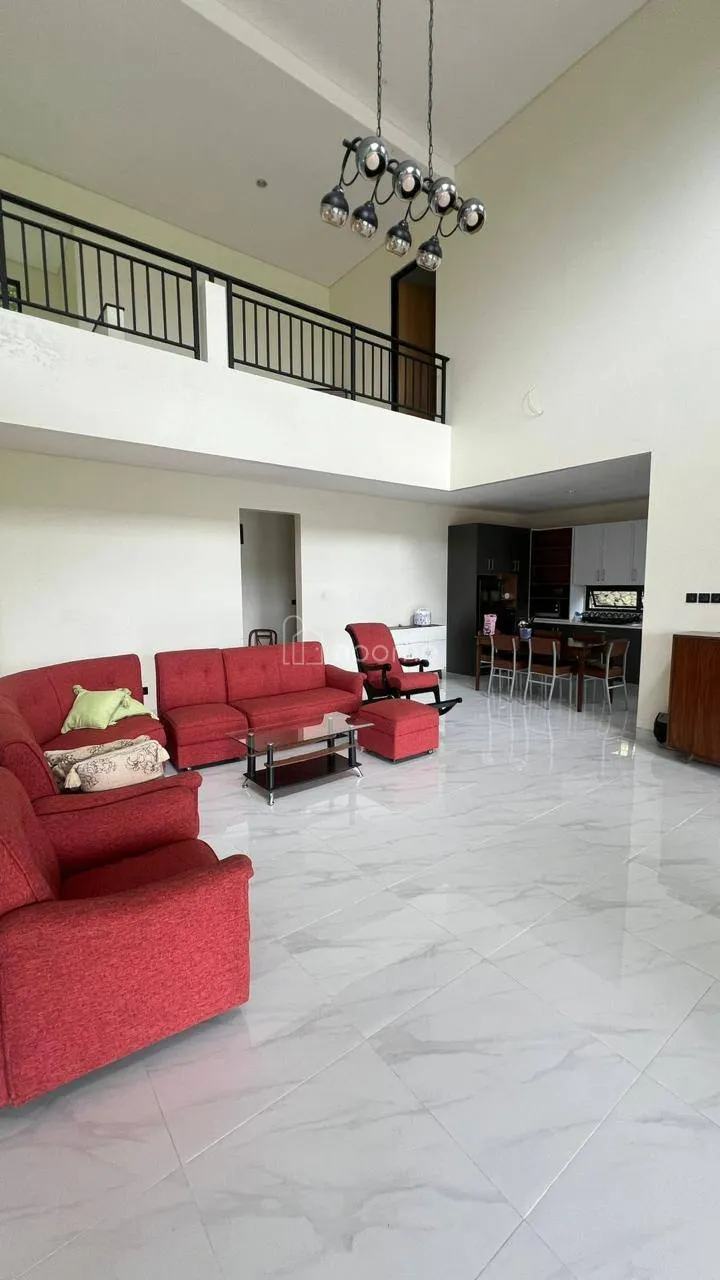 Disewa Villa Villa Disewakan Di Daerah Mega Mendung — foto 1 dari 4