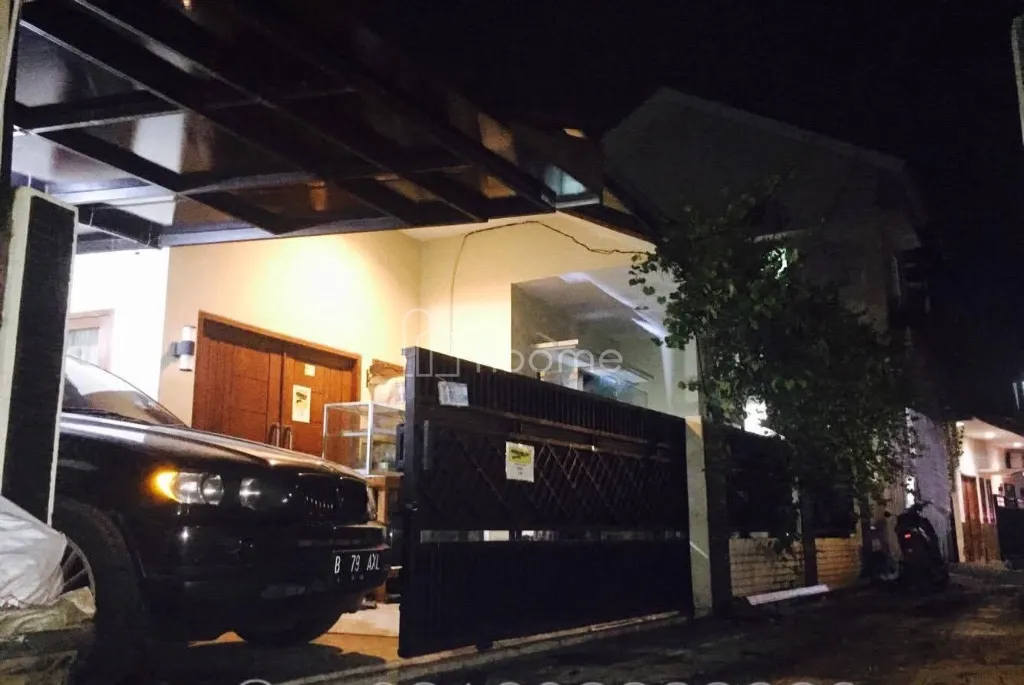 Dijual Rumah Besar dan strategis pamulang tangerang selatan — foto 2 dari 4