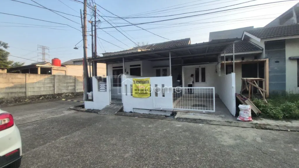 Disewa Rumah Rumah Nyaman Siap Huni di Bukit Golf Riverside — foto 2 dari 9
