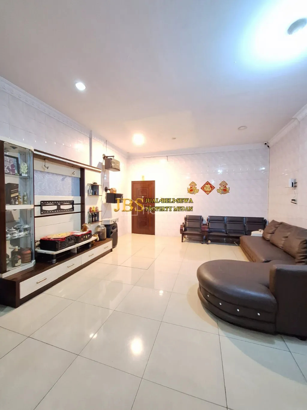 Dijual Ruko di Komplek Cemara Asri Jalan Boulevard Timur — foto 2 dari 13
