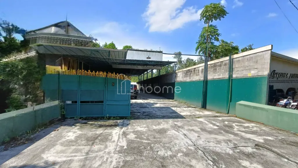 Dijual Gudang Komersial Area Raya Semolowaru Hanya 100 m ke MERR — foto 3 dari 4