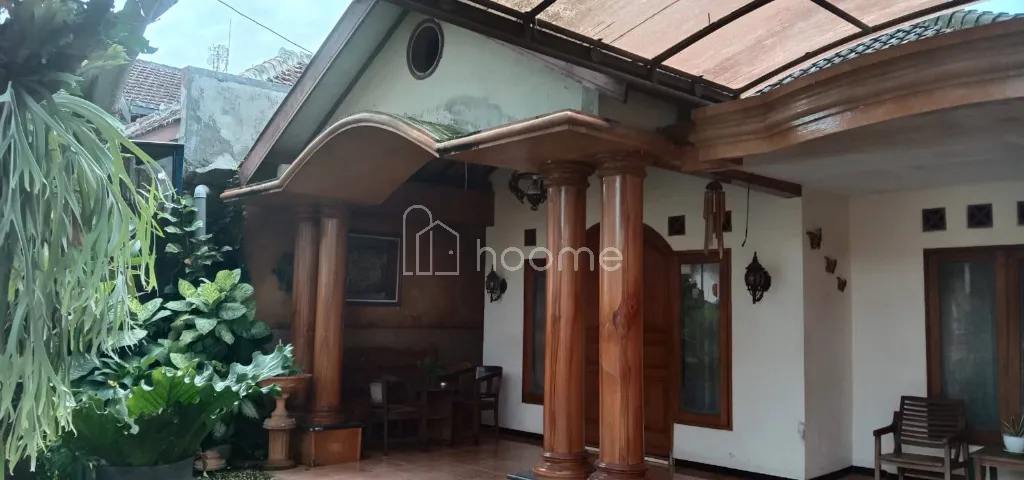Dijual Rumah LUAS DI LESANPURO, KOTA MALANG, SHM, dekat PM TOL — foto 2 dari 4