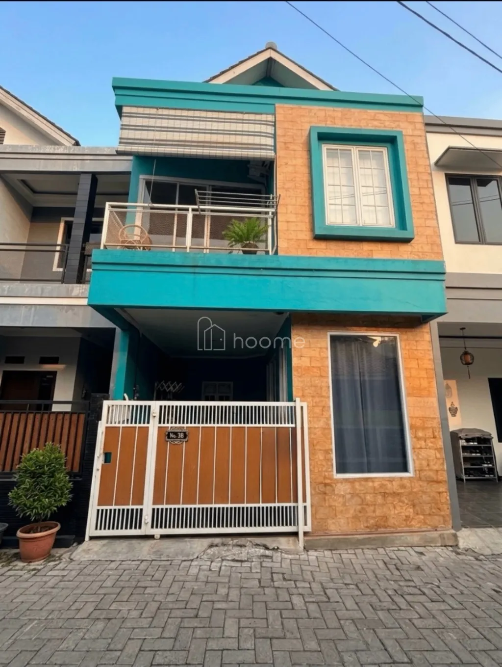 Dijual Rumah Dijual rumah 2 lantai siap huni bagus 🙂  — foto 2 dari 4