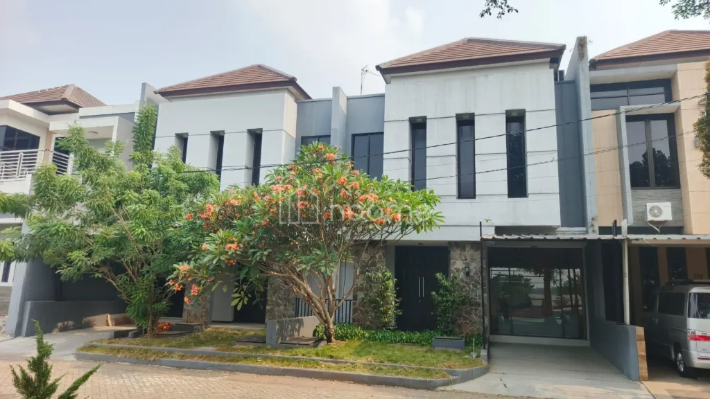 Dijual Rumah Rumah 2 Lantai Modern, Nyaman & Siap Huni! — foto 2 dari 4
