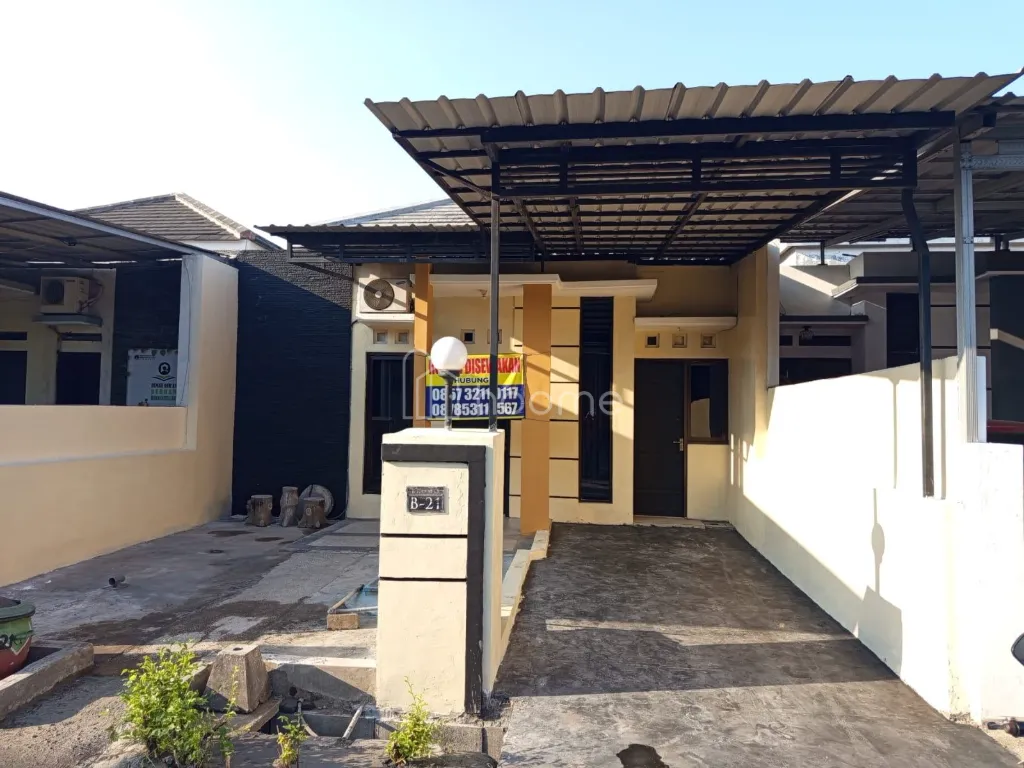 Disewa Rumah Disewakan Rumah Bagus di Taman Dhika Sidoarjo Kota — foto 3 dari 4
