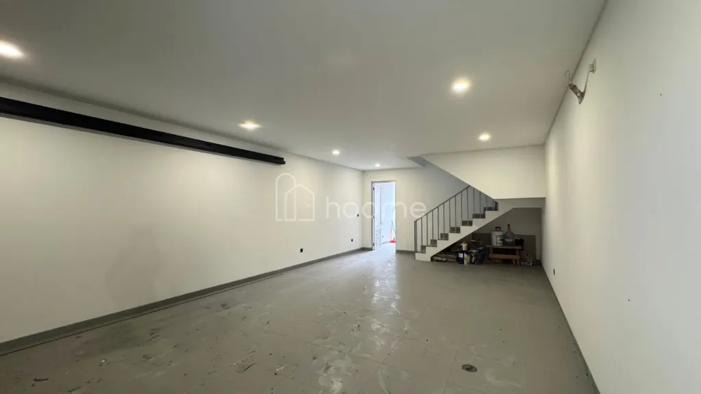 Disewa Ruko / Rumah 2 Lantai Kota Bandung (Negotiable) — foto 2 dari 4