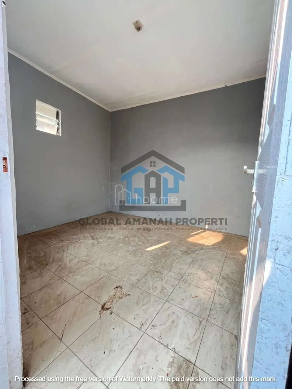 Dijual Rumah Rumah Apa Adanya diSariwangi Regency Ling Nyaman — foto 3 dari 10