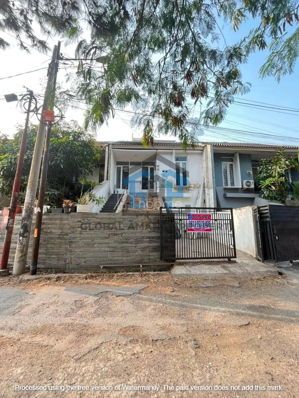 Dijual Rumah Rumah Apa Adanya diSariwangi Regency Ling Nyaman — foto 2 dari 10