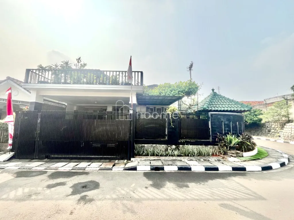 Dijual Rumah posisi hook, di Sakura Regency Jati Asih Beksi — foto 2 dari 4