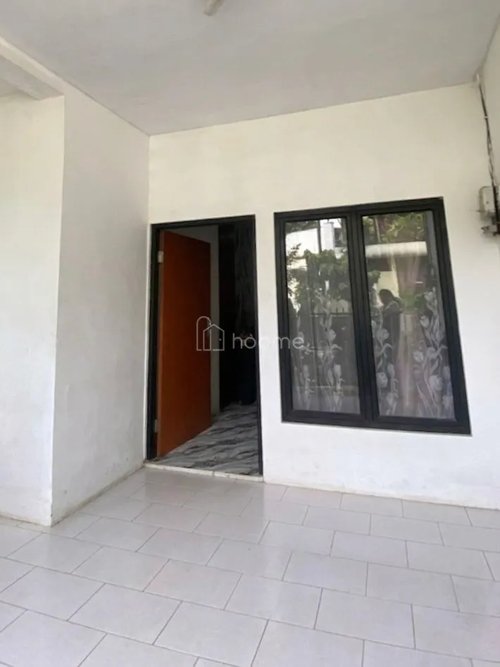 Dijual Rumah Asri Siap huni di Bintaro Sektor 3A — foto 3 dari 12