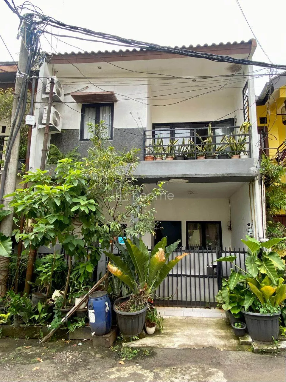 Dijual Rumah Asri Siap huni di Bintaro Sektor 3A — foto 2 dari 12