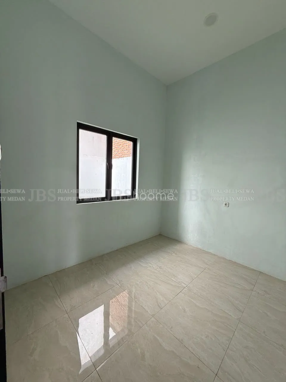 Dijual Rumah di Komplek Green Park STM Ujung - Medan — foto 3 dari 11