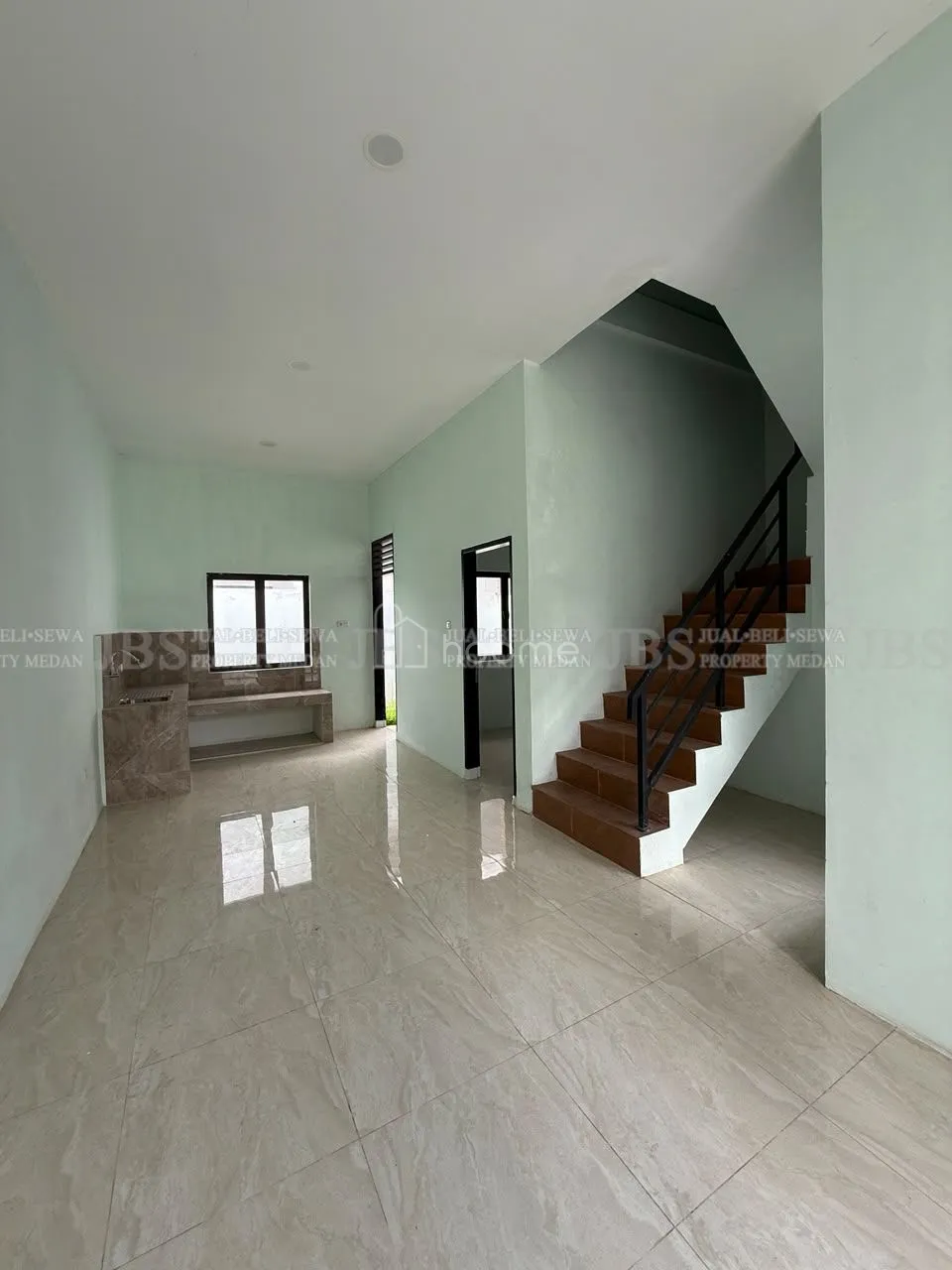 Dijual Rumah di Komplek Green Park STM Ujung - Medan — foto 2 dari 11