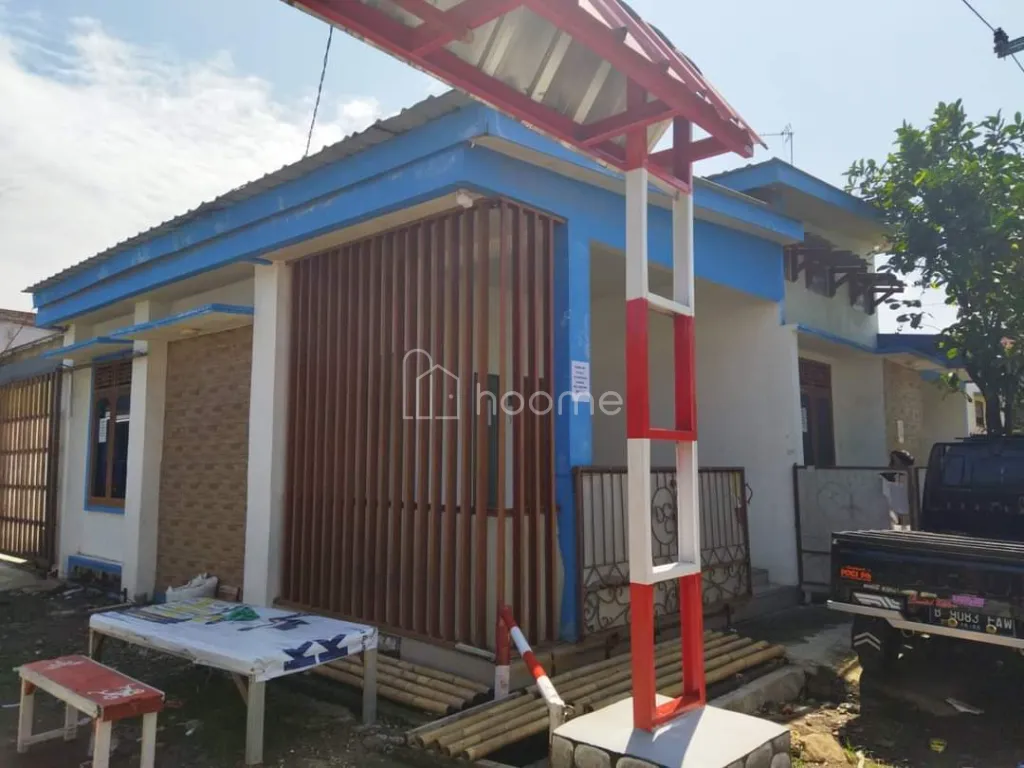 Dijual Rumah Minimalis Dinding Tinggi — foto 3 dari 11