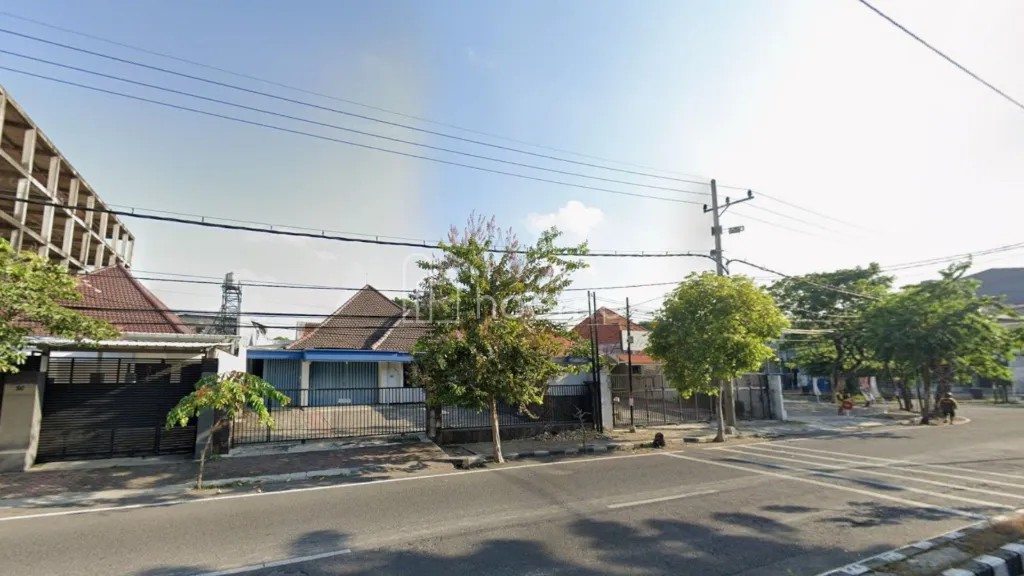 Dijual Rumah Usaha Strategis Komersial Jl Raya Kutai Surabaya — foto 2 dari 5