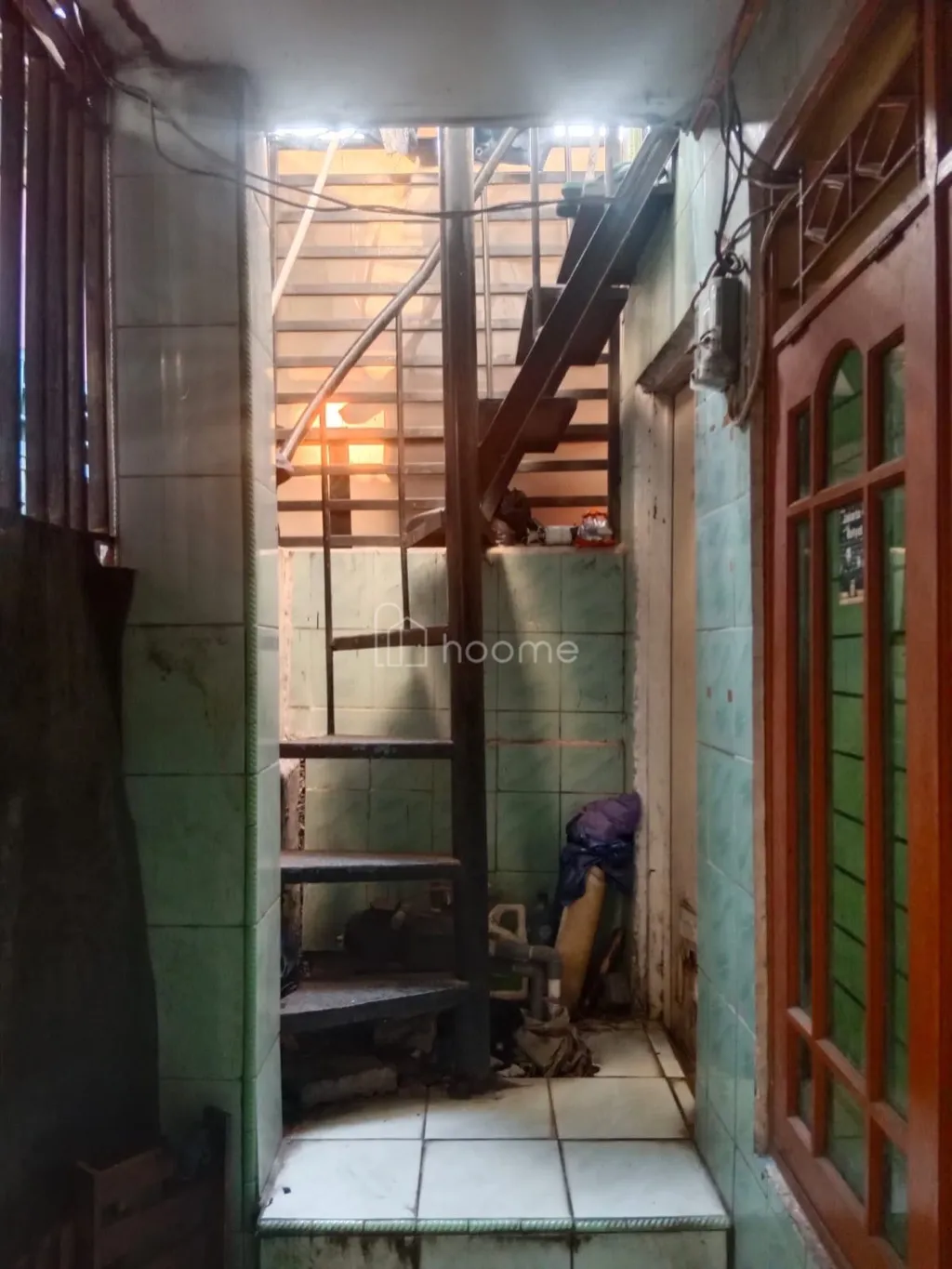 Dijual Rumah DIJUAL RUMAH TINGKAT KOSONGAN SHM — foto 2 dari 4