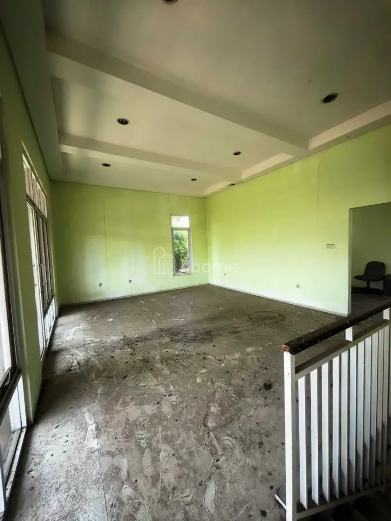 Dijual Rumah DIJUAL CEPAT —  LUAS 267 m² DI GUNUNG BATU BANDUNG