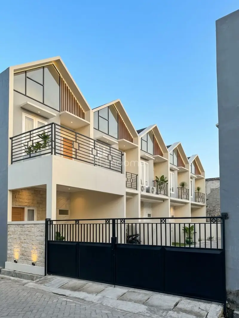 Dijual Rumah Rumah Baru di Surabaya SHM Split Mulai 330 Juta