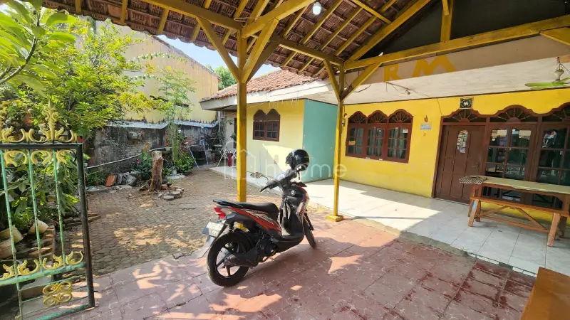 Dijual Rumah Jual Rumah dan Kontrakan 12 Pintu (NEGO)