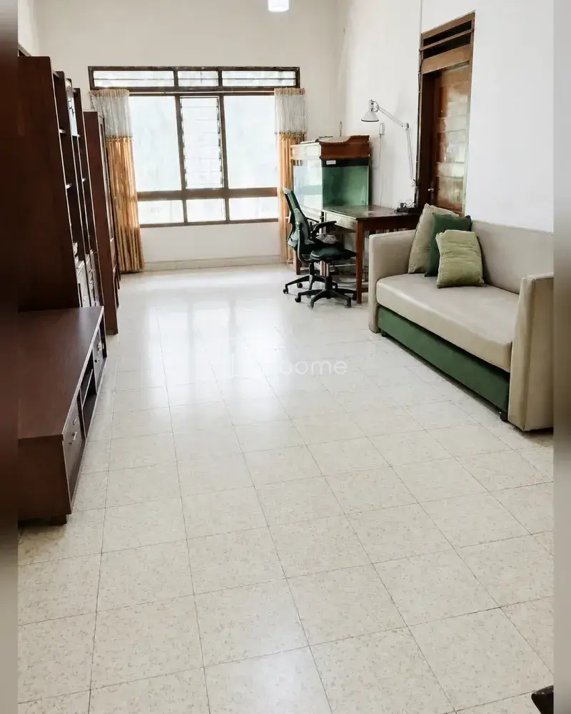 Dijual Rumah di Kota