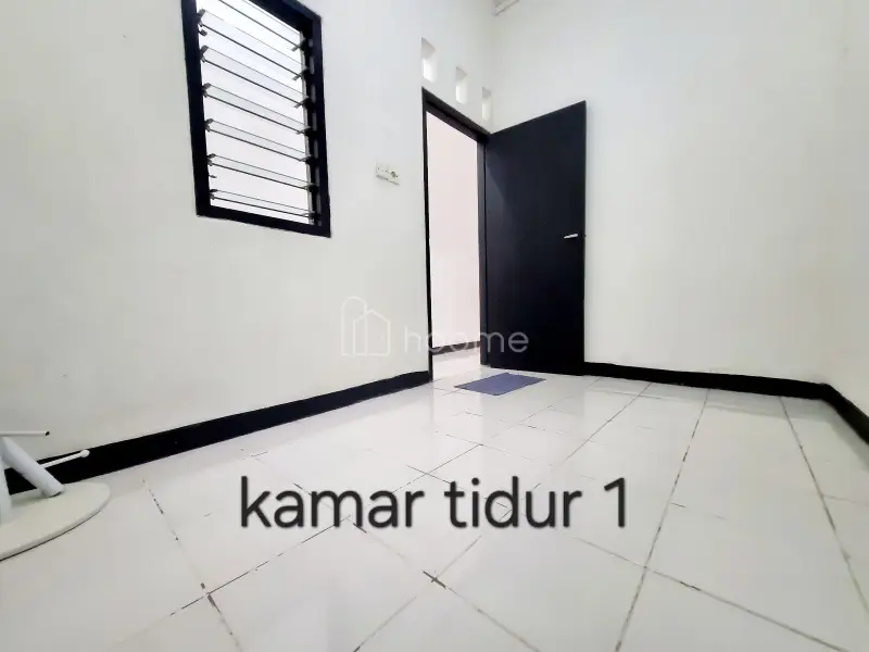 Dijual Rumah 2 unit masih disewa aktif tinggal nerusin langsung