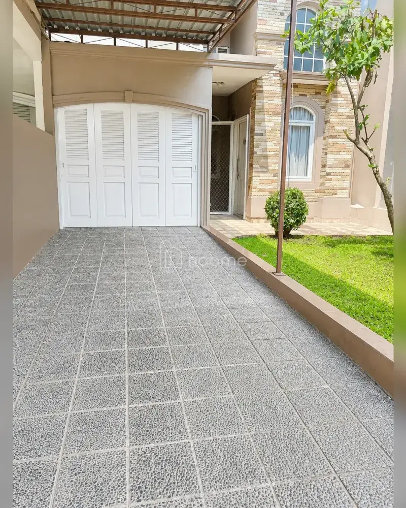Dijual Rumah di Greenwood