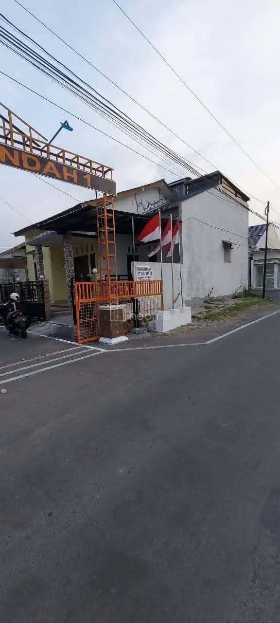Dijual Rumah POSISI HOOK Strategis
