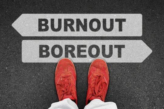 Boreout khác gì với Burnout và Stress công việc?
