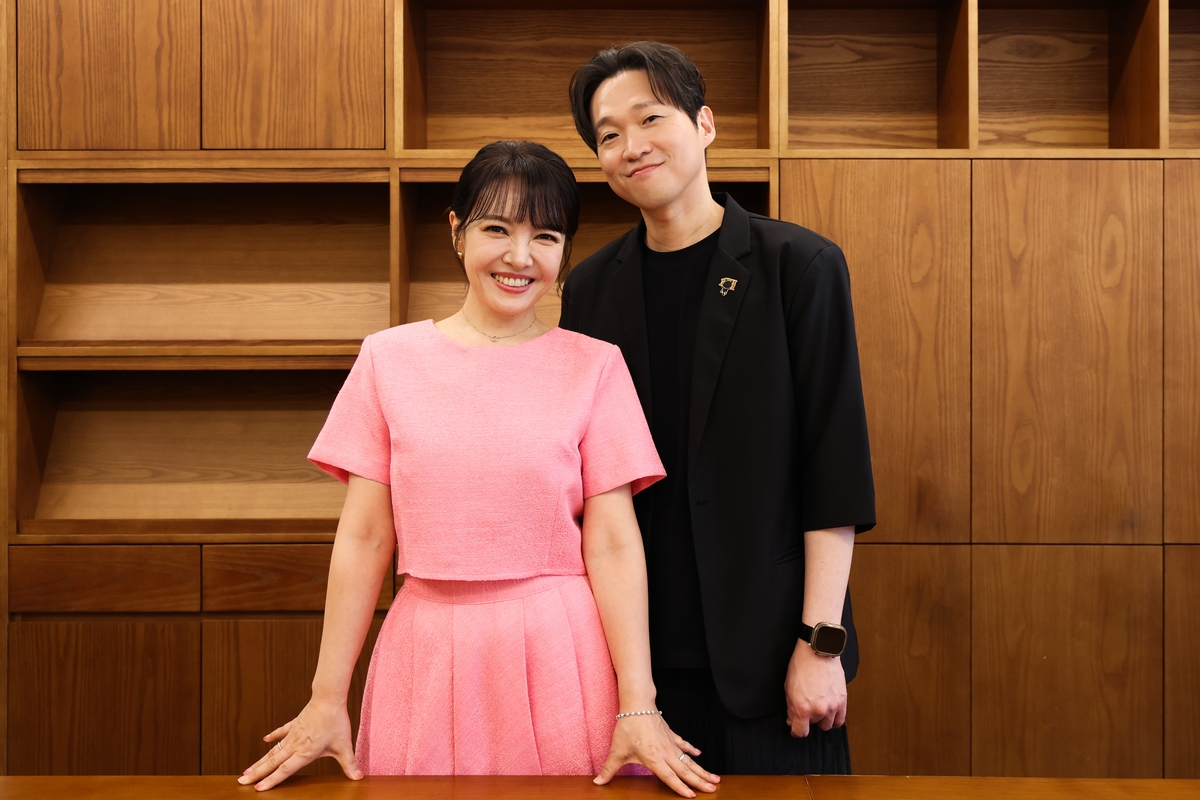 소프라노 임선혜(좌)와 카운터테너 이동규
