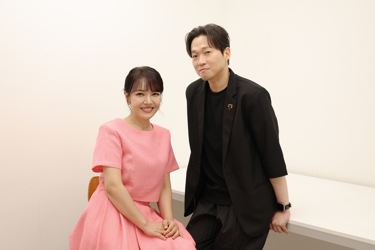 소프라노 임선혜(좌)와 카운터테너 이동규